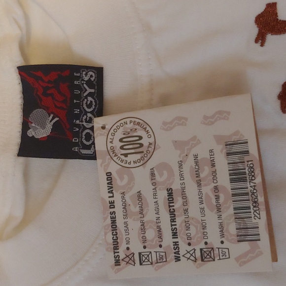 (Set of 2) Peru Embroidered Kid's Tee, Medium and Large - Picture 4 of 5